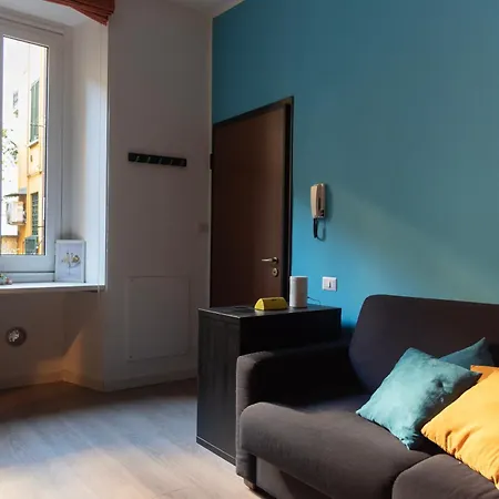Casa Monet - 10 Minuti Dal Duomo Appartement *
