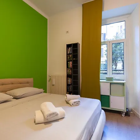Casa Monet - 10 Minuti Dal Duomo Appartement *
